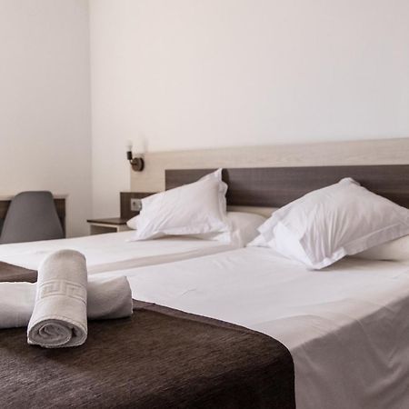 Meson Hostal La Cabana Medellín エクステリア 写真