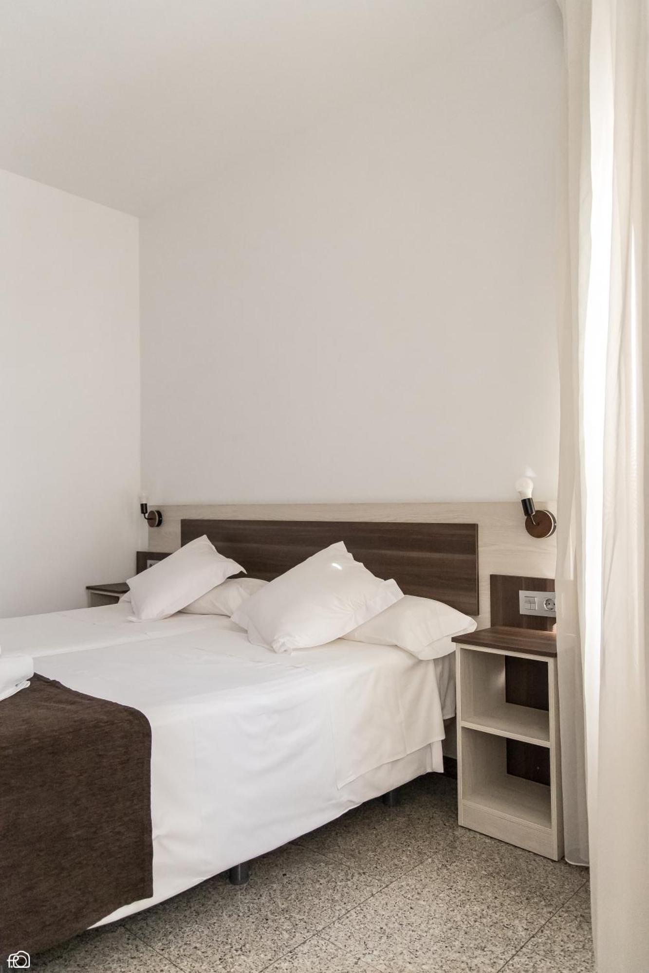 Meson Hostal La Cabana Medellín エクステリア 写真