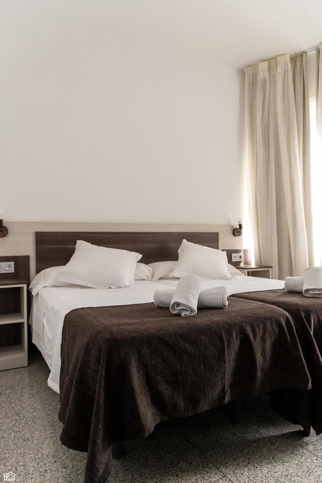 Meson Hostal La Cabana Medellín エクステリア 写真
