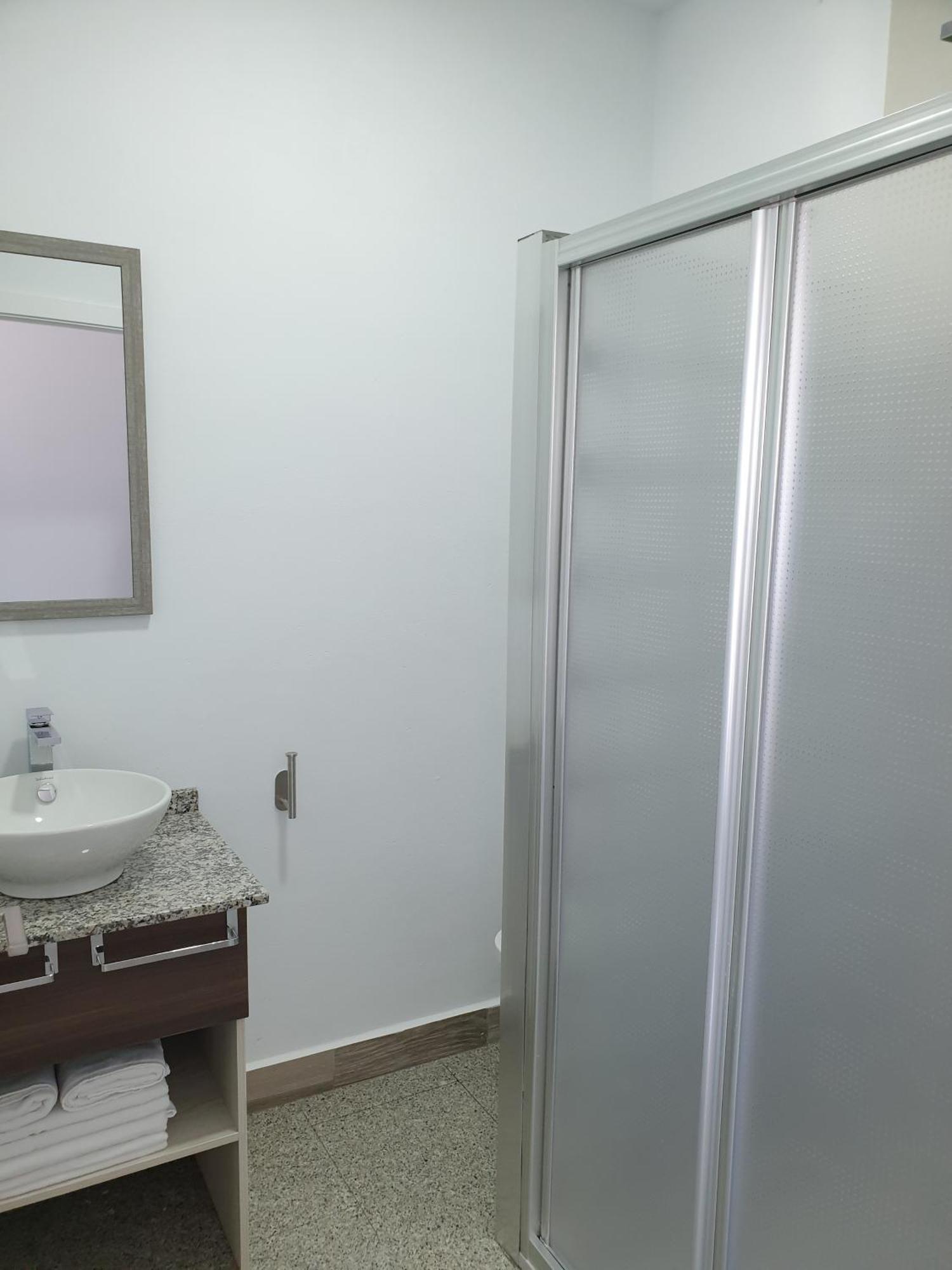 Meson Hostal La Cabana Medellín エクステリア 写真